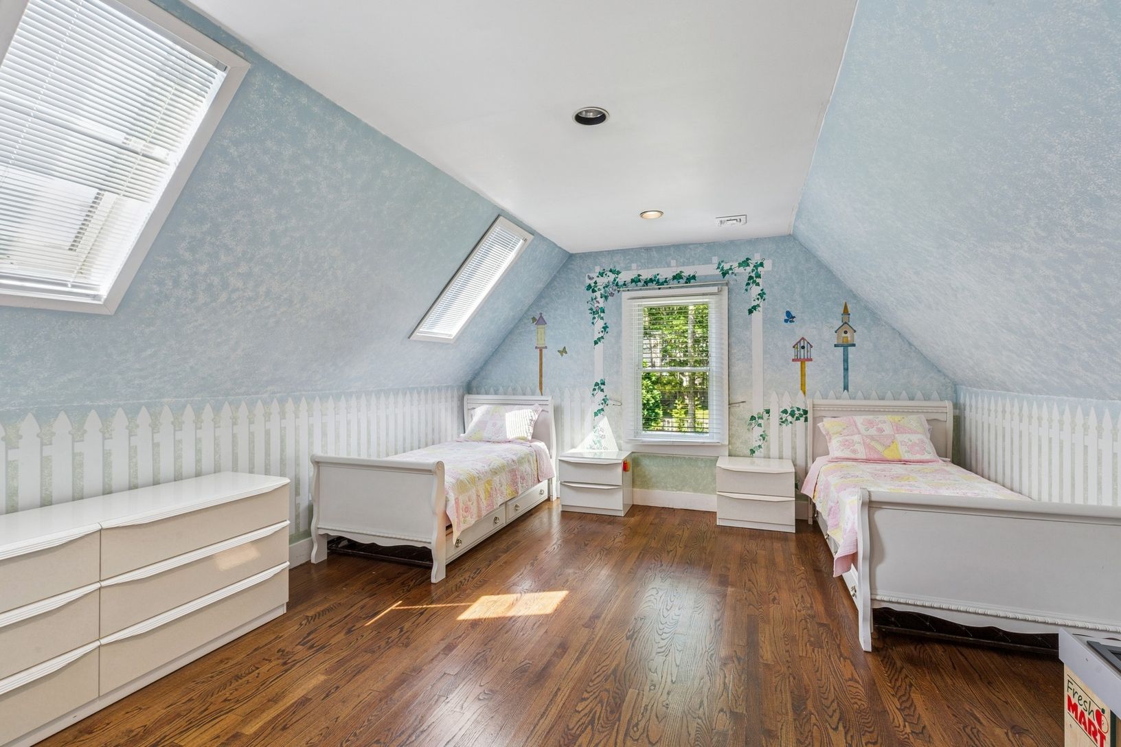  4th Bedroom with Twin Trundles