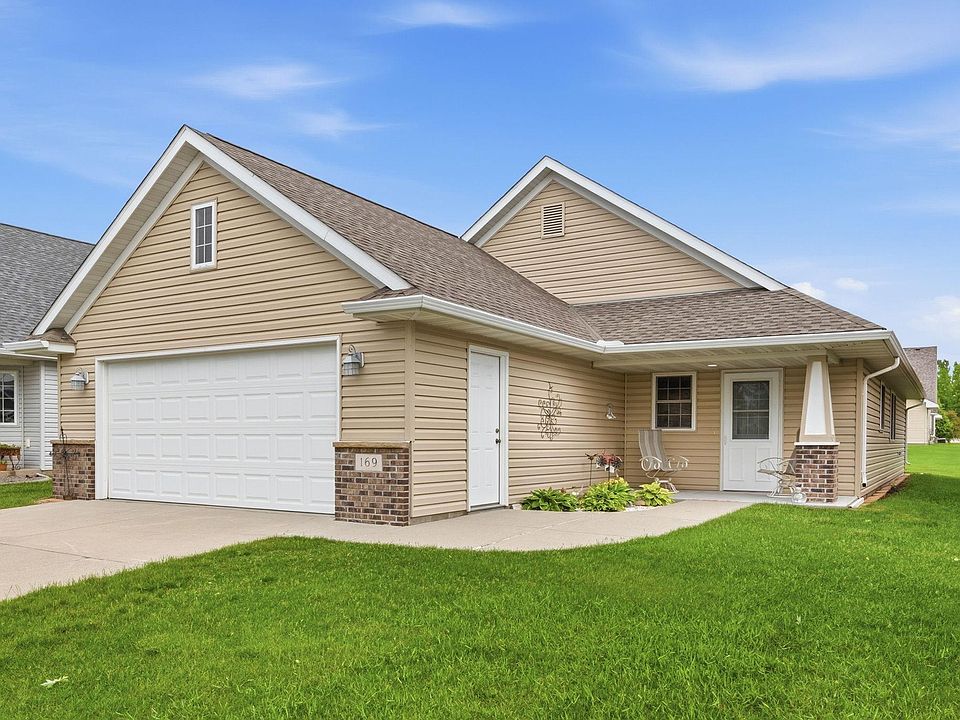 1st image of 169 Summerset Ln SE