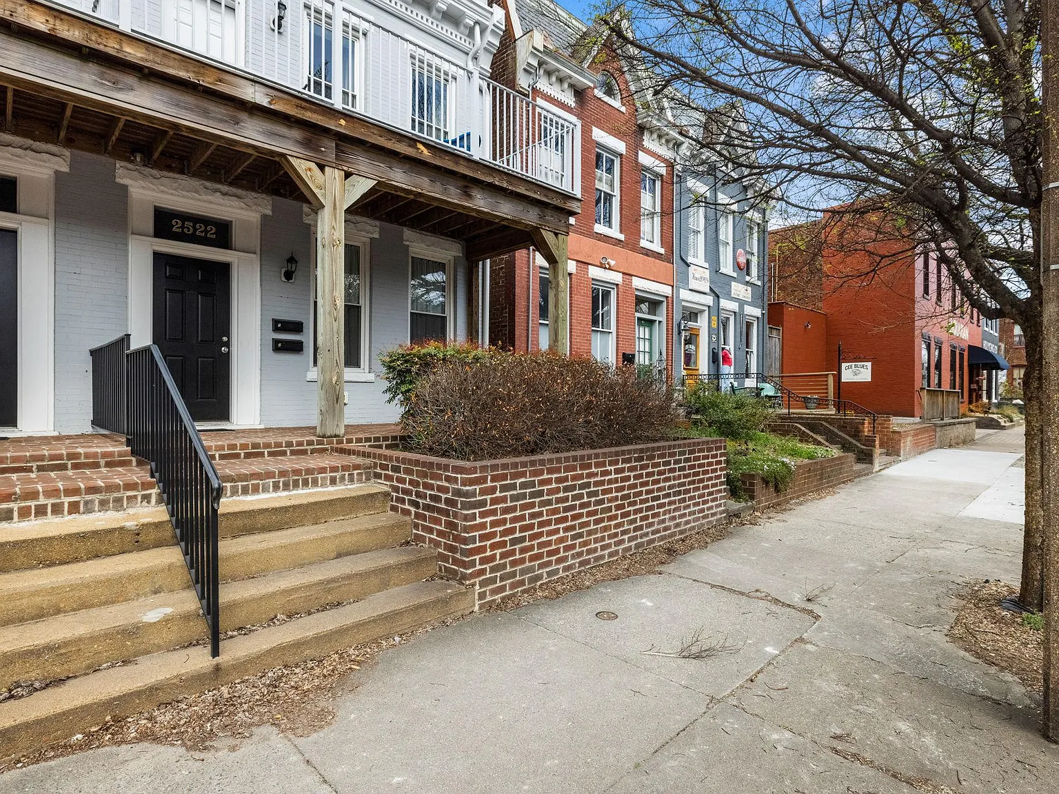 2524 W Main St — Photo 3