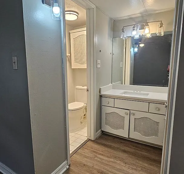 Woodward Park Apartments — Photo 32