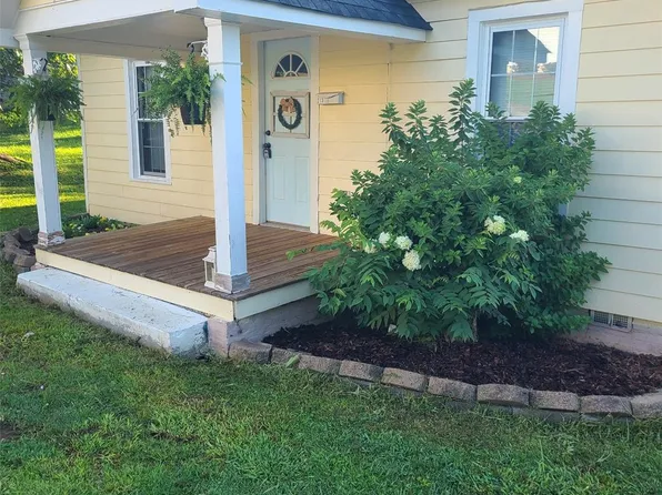 213 Eldred St NE, Valdese, NC 28690