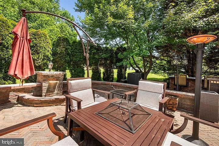 12104 Guinevere Pl — Photo 41