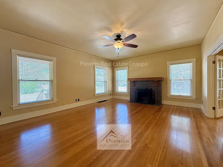 429 E San Rafael St — Photo 18