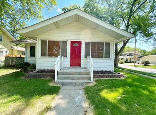 1327 39th St, Des Moines, IA 50311