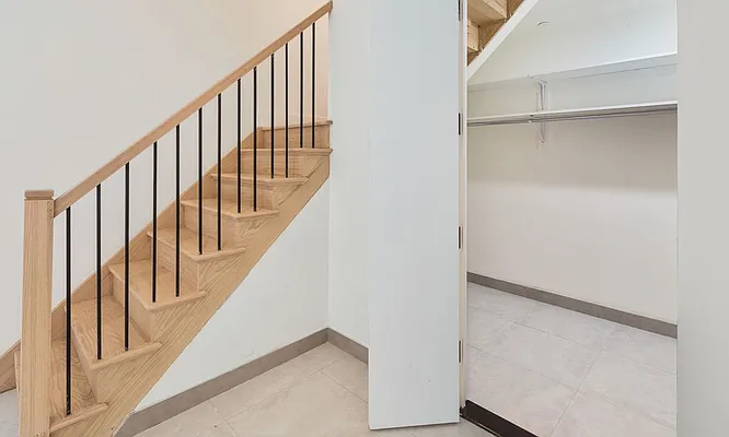 Rented by Carnegie Management Inc | media 6