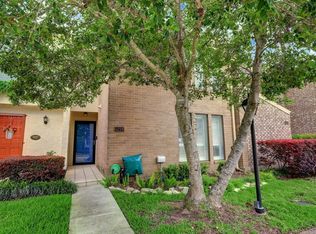 5229 Woodlawn Pl, Bellaire, TX 77401