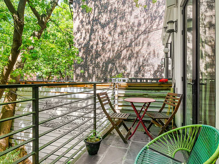 297 Quincy St #2 — Photo 9