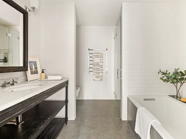 226 6th Avenue image 14 of 20