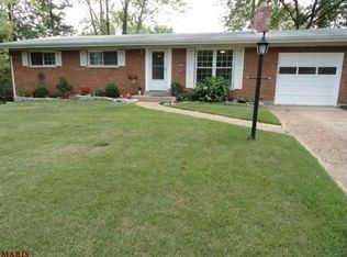 604 Laven Del Ln, Saint Louis, MO