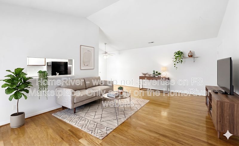 1st image of 2921 Oaktop Cir
