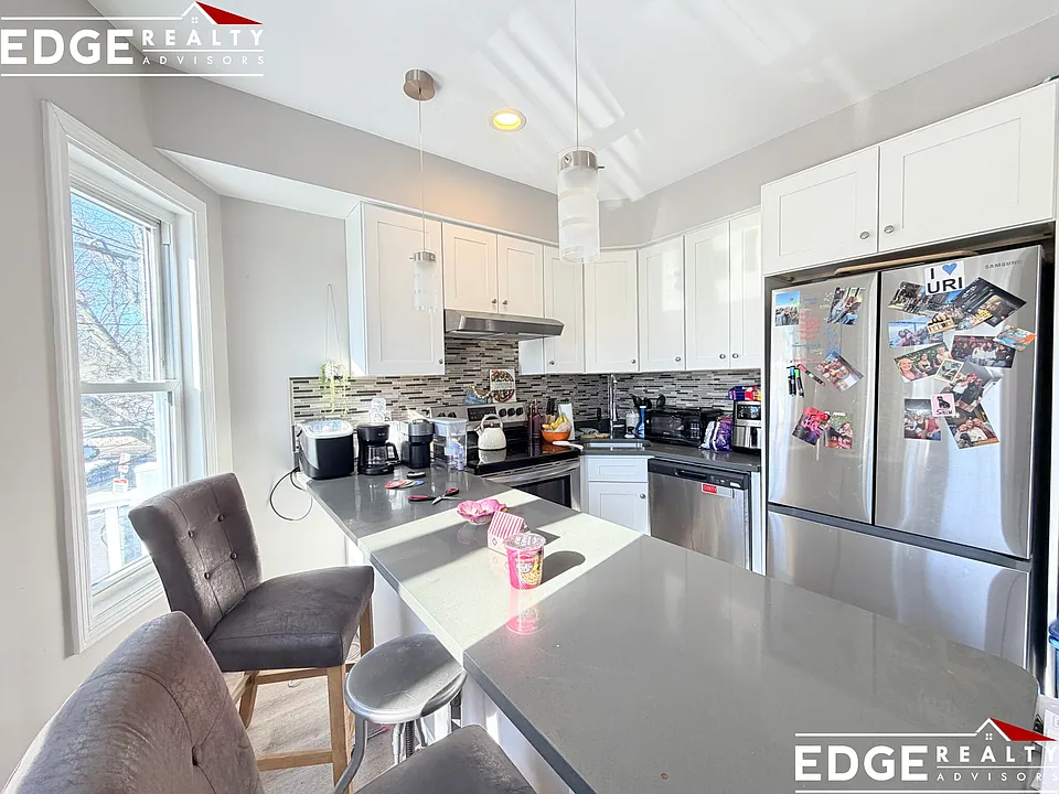 39 Long Ave #2A