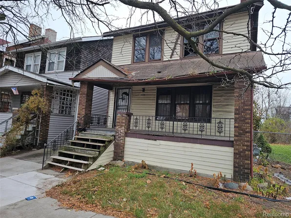 2678 Hazelwood St, Detroit, MI 48206