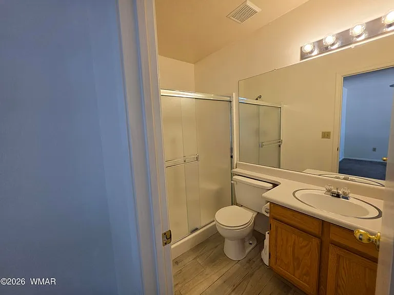 1721 W Hall St — Photo 7