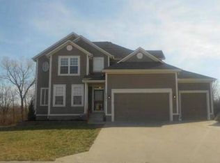 2501 SW Golden Eagle Rd, Lees Summit, MO 64082