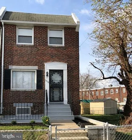 1018 Concord Ave photo 1