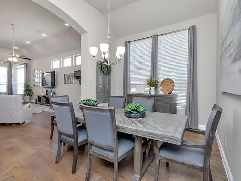 7013 Cross Point Ln — Photo 13