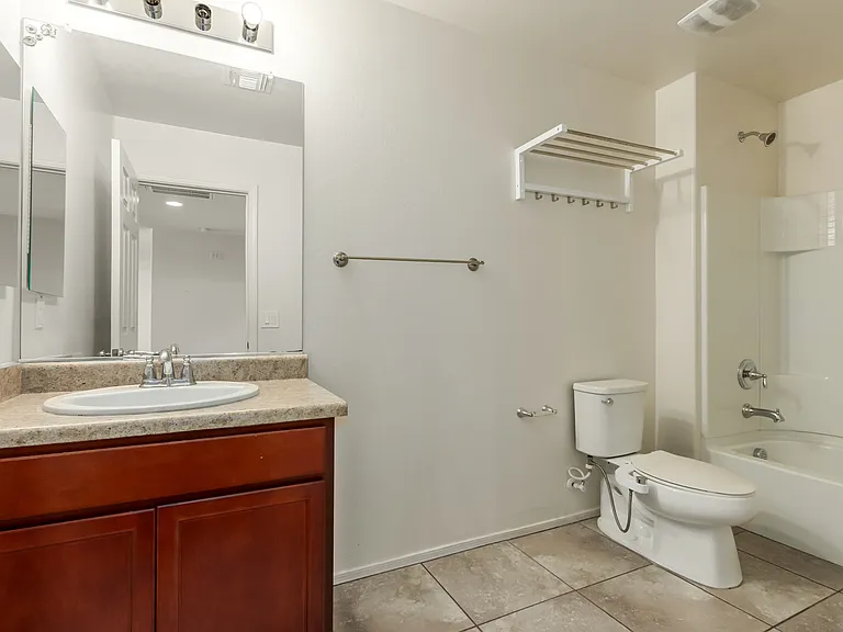 11603 W Calavar Rd — Photo 10