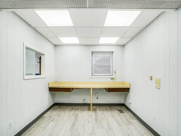 8301 4th Avenue image 16 of 18