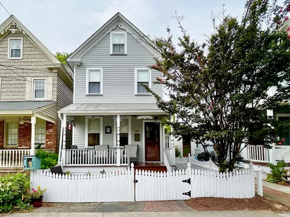114 Yorke Ave W, Cape May, NJ 08204