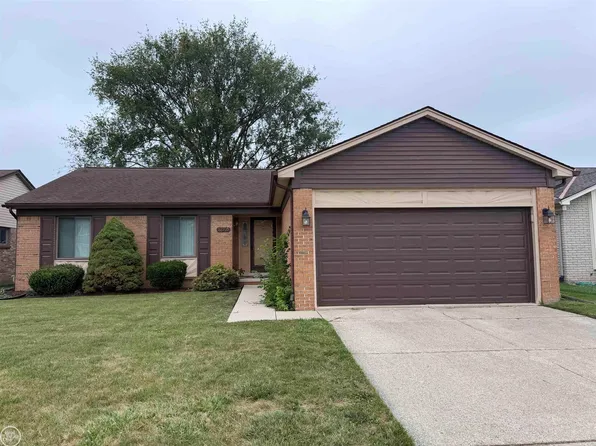42595 Kingsley Dr, Clinton Township, MI 48038