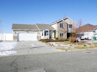 5665 S 4075 W, Roy, UT 84067