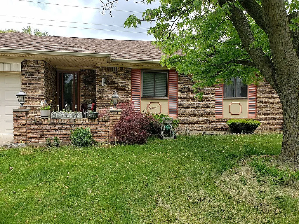 5526 Riva Ridge Dr photo 1