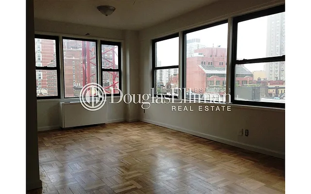 Rented by Douglas Elliman | media 13