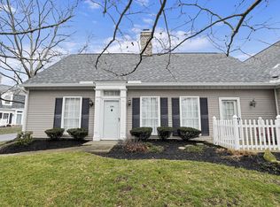 2500 Swan Dr, Grove City, OH