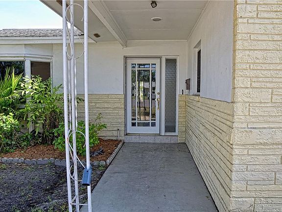3rd image of 8403 Granite Pl