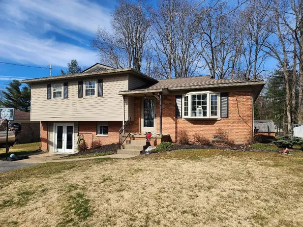 120 Joyce St, Beckley, WV 25801