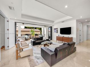 718 Valencia Ave #207, Coral Gables, FL 33134