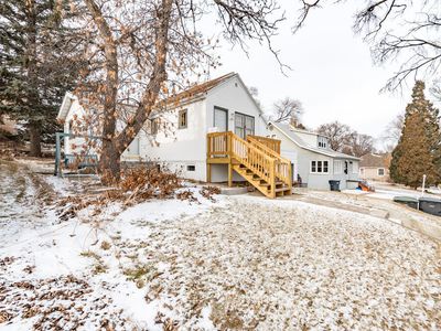 409 7th Ave NW, Mandan, ND, 58554