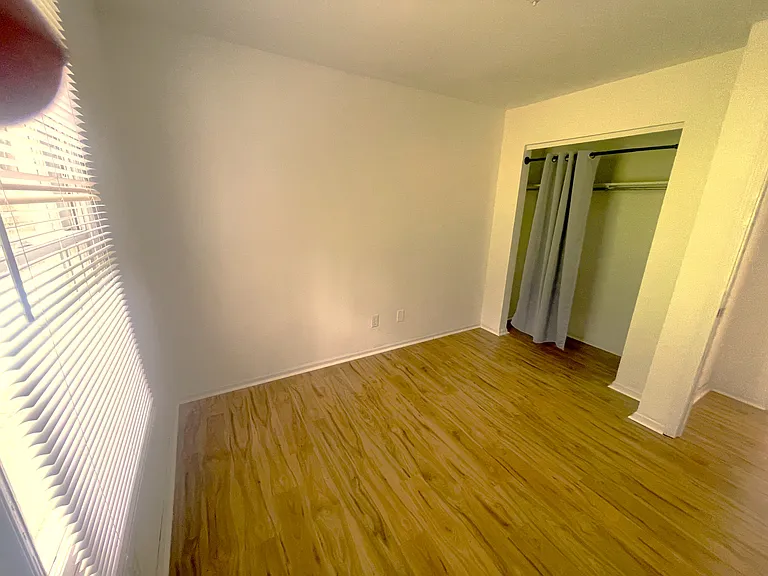 712 Troy Trl — Photo 8