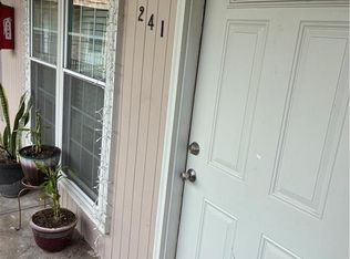 6320 Riverside Dr APT 241, Metairie, LA 70003