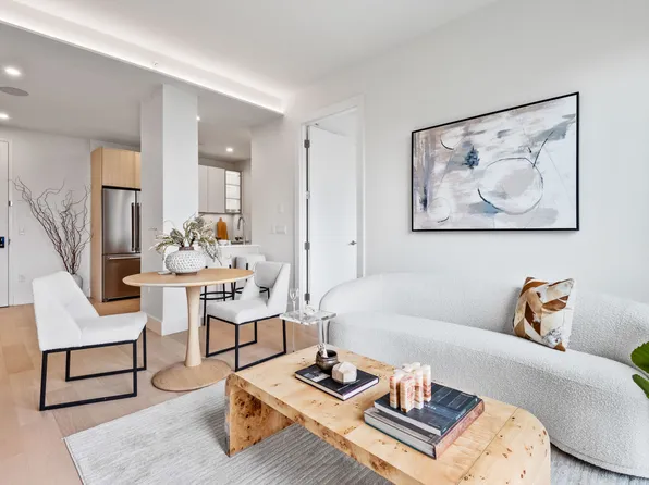 218 Front Street image 6 of 50