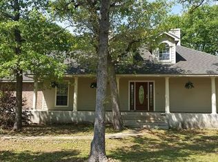 142 Elm Wood Dr, Elgin, TX 78621