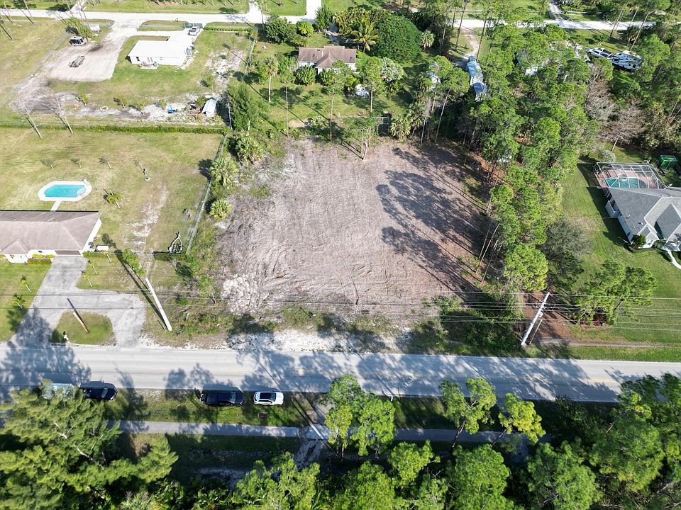 1st image of Xxx W Sycamore Drive