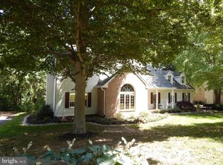 18 Stonebridge Dr, Hockessin, DE 19707