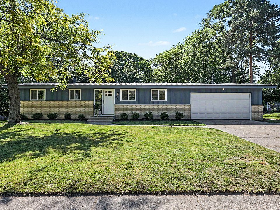 1st image of 2834 Northville Dr NE