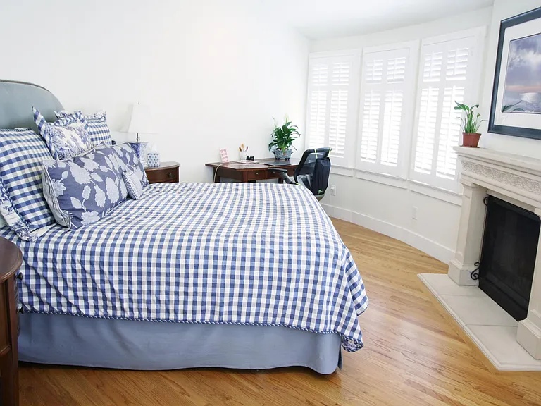 121 Baywood Ave — Photo 14
