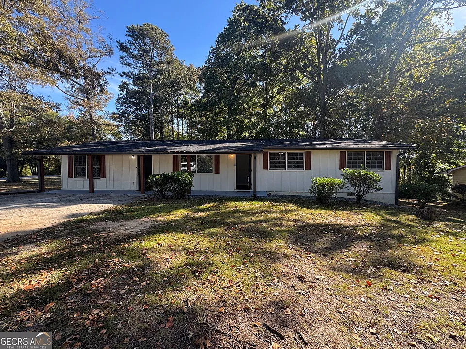 4117 Etowah Dr SE