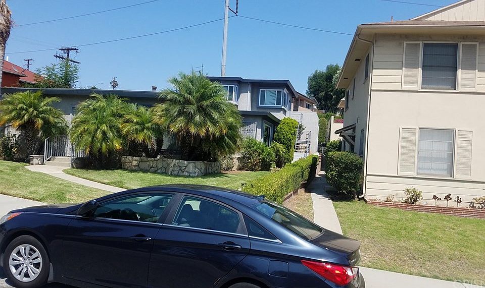 2nd image of 6254 6260 S La Brea Ave