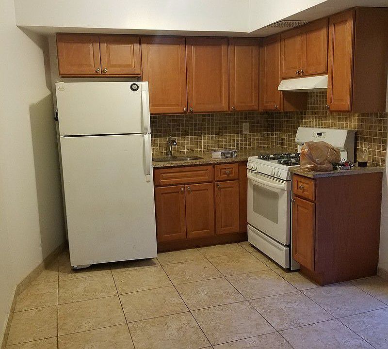 1st image of 4611 Astoria Blvd #2