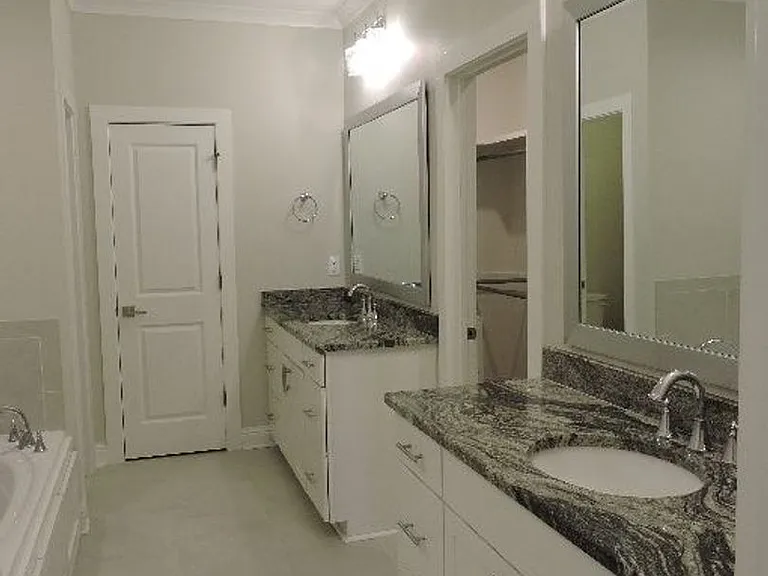 15042 Vintage Jade Ct — Photo 12