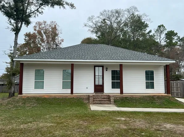 7309 Robinson Dr, Denham Springs, LA 70706