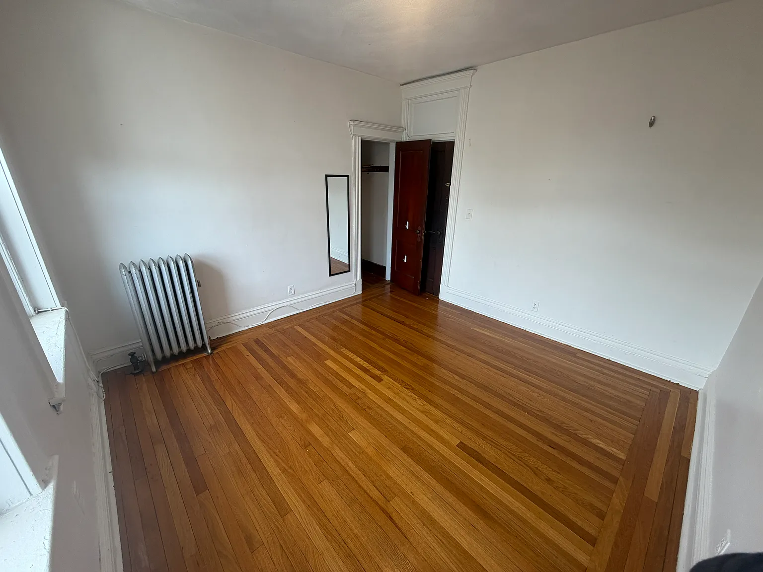 1 bed, $2,400 — Photo 3