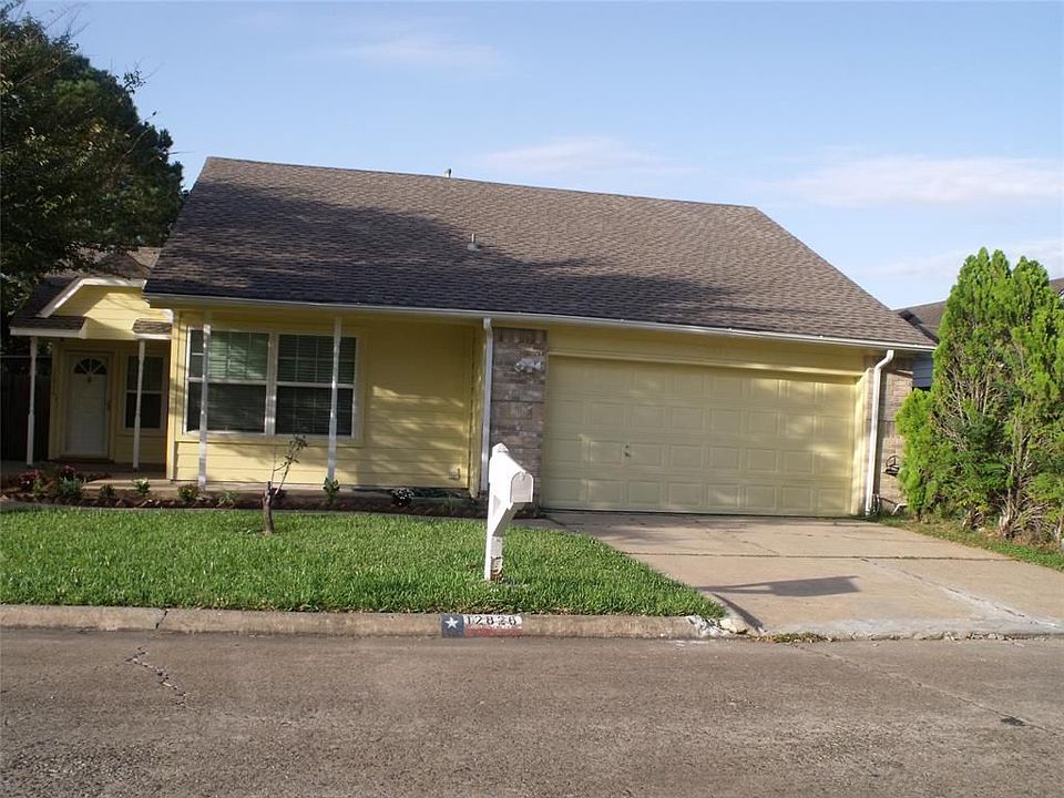 1st image of 12826 Ashford Meadow Dr