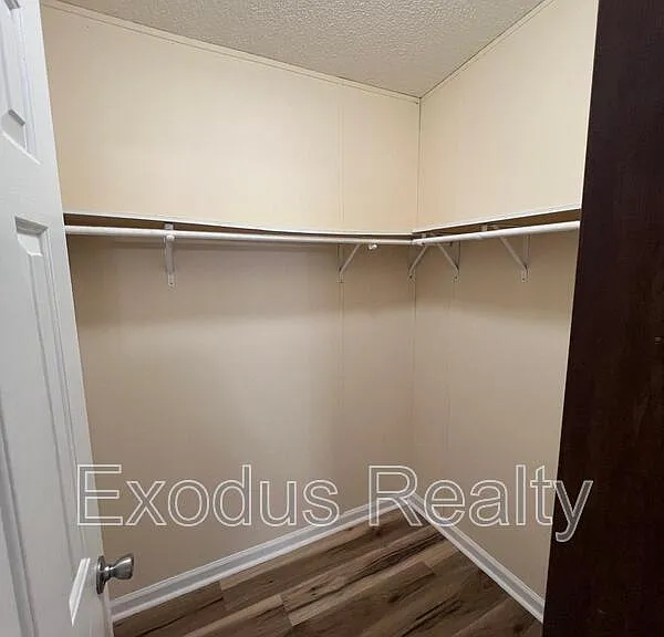 983 Heritage Way #1 — Photo 7