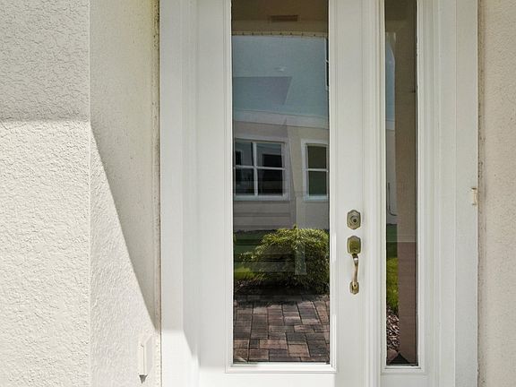 4th image of 31869 Anchor Point Dr