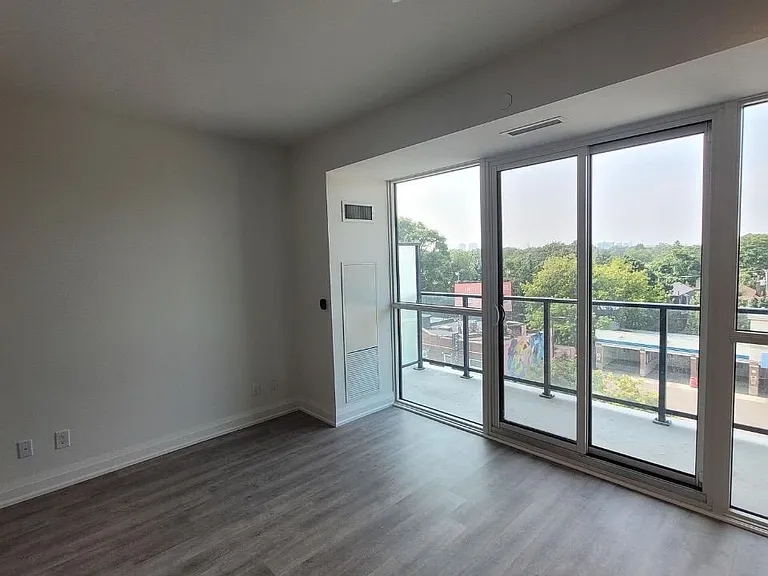 2369 Danforth Ave #508 — Photo 3